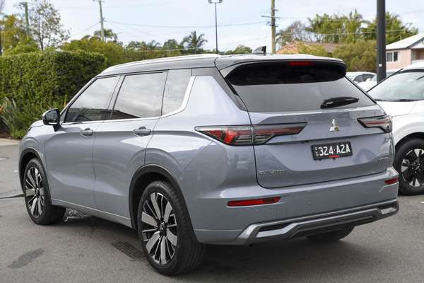 2026 Mitsubishi Outlander Exceed Tourer ZM thumb-5