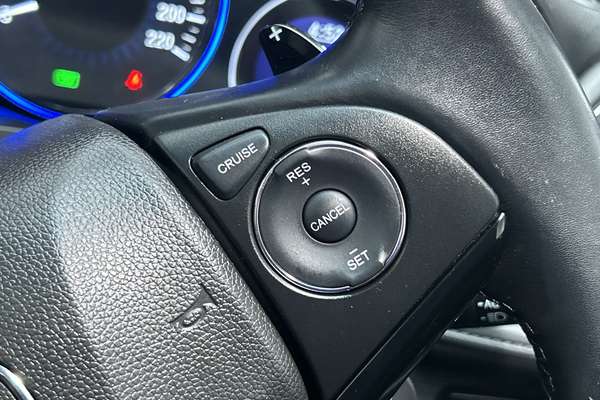 2021 Honda HR-V VTi-LX thumb-17