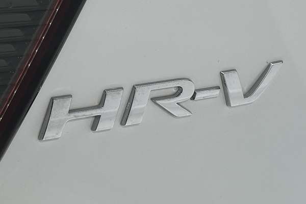2021 Honda HR-V VTi-LX thumb-21