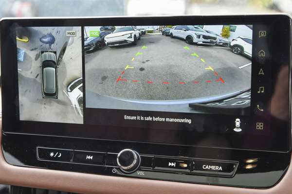 2026 Mitsubishi Outlander Exceed Tourer ZM thumb-12