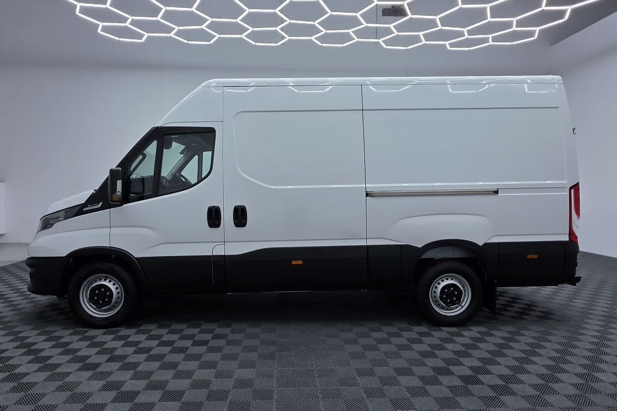 2021 IVECO Daily 35S14V