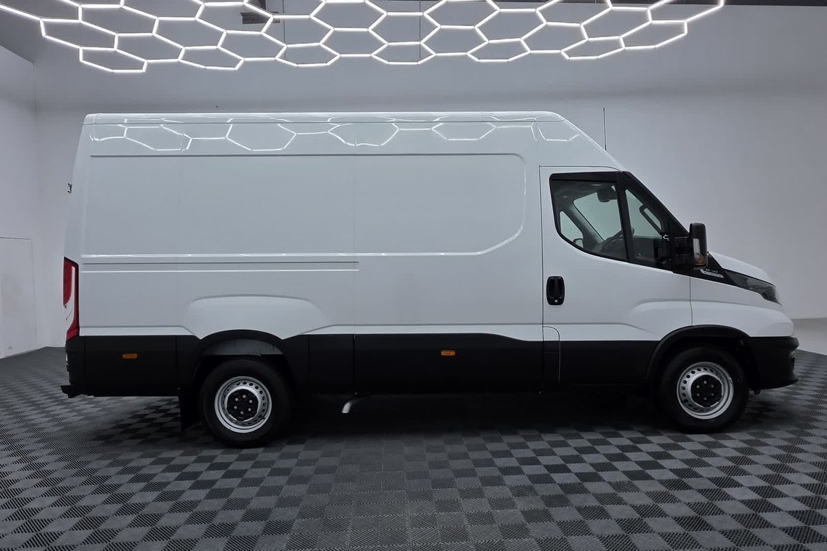 2021 IVECO Daily 35S14V