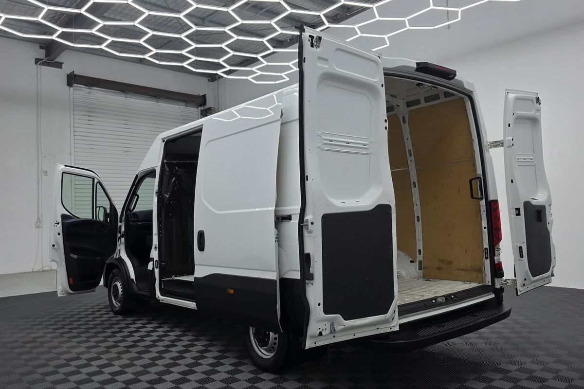 2021 IVECO Daily 35S14V