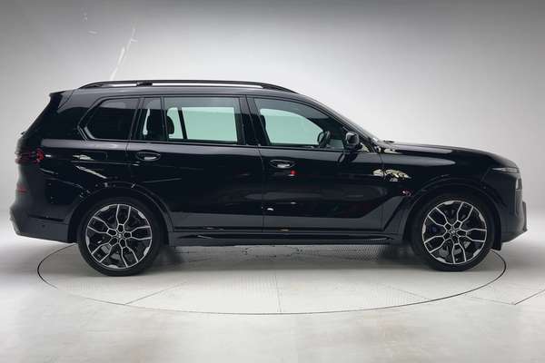 2023 BMW X7 xDrive40d M Sport G07 LCI thumb-8