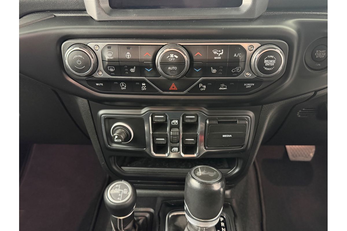 2022 Jeep Wrangler Unlimited Overland JL