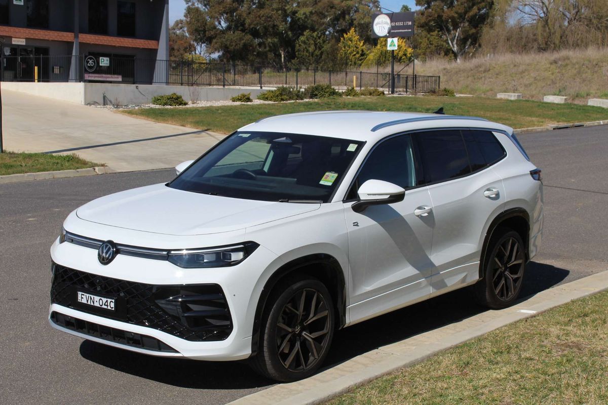 2025 Volkswagen Tayron 195TSI R-Line R4