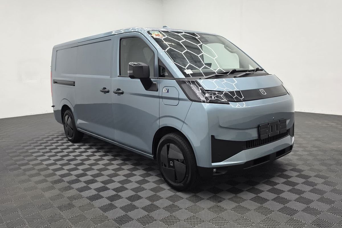 2026 Farizon V7E Extended Range Low Roof