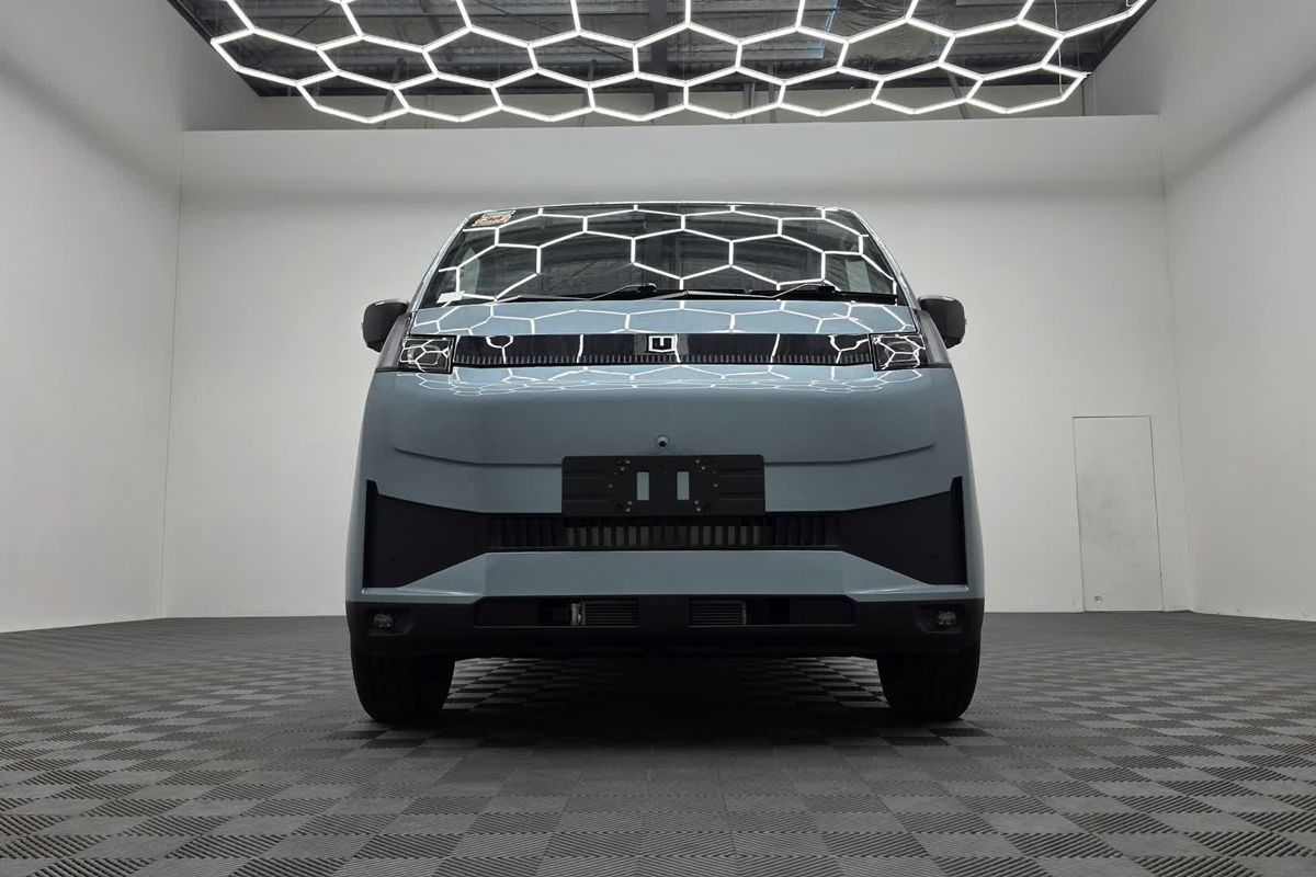 2026 Farizon V7E Extended Range Low Roof