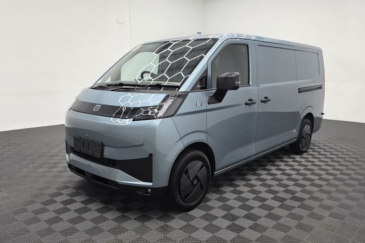 2026 Farizon V7E Extended Range Low Roof