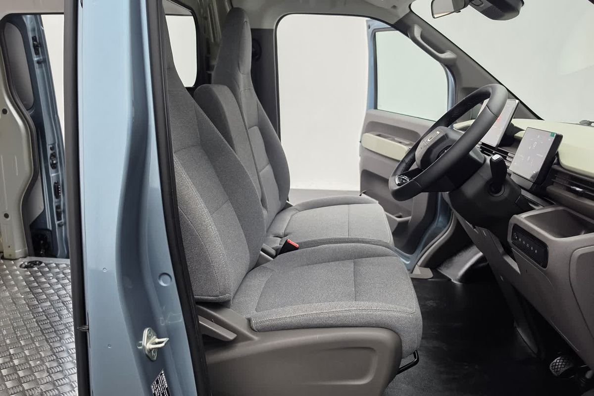 2026 Farizon V7E Extended Range Low Roof