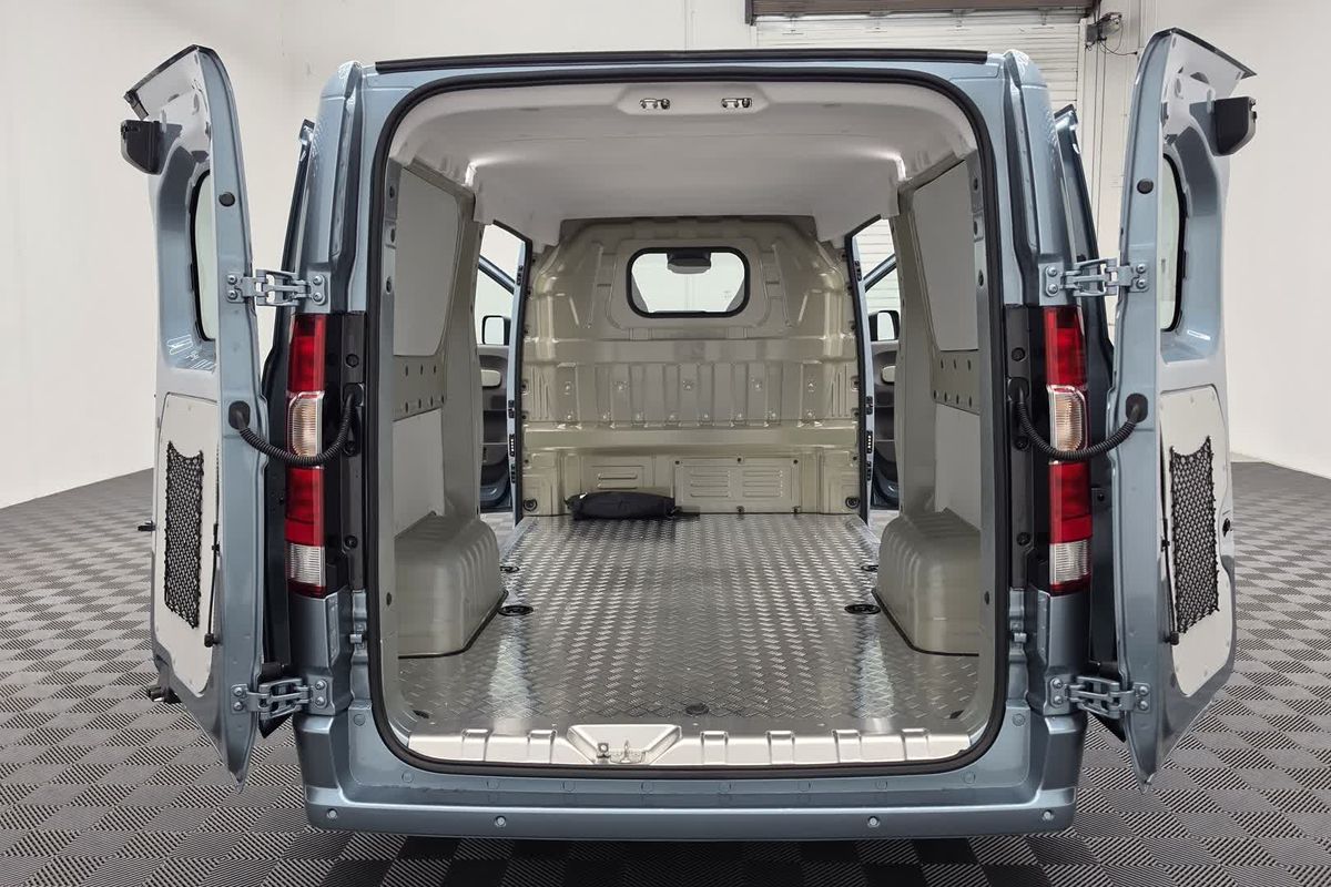 2026 Farizon V7E Extended Range Low Roof