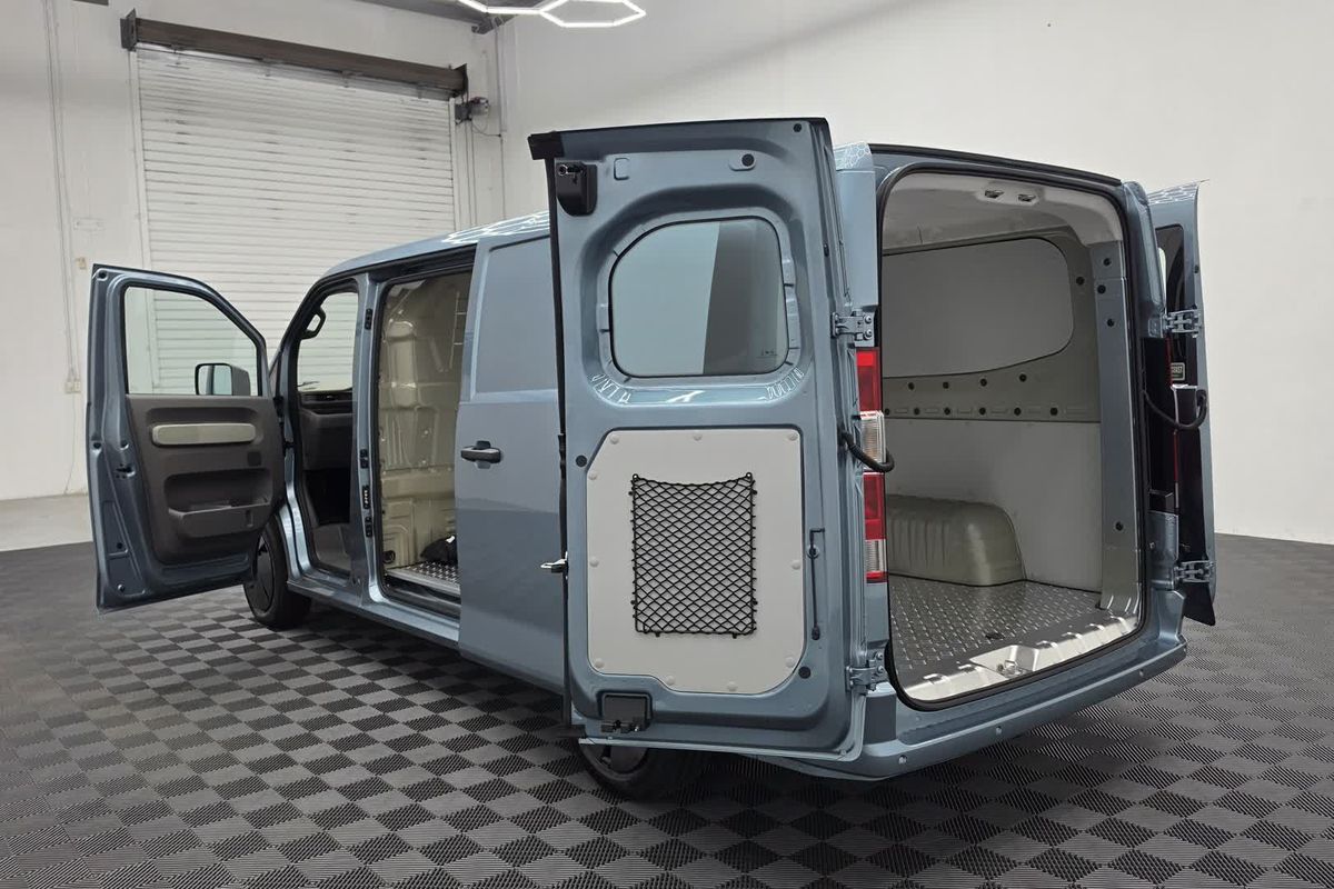 2026 Farizon V7E Extended Range Low Roof