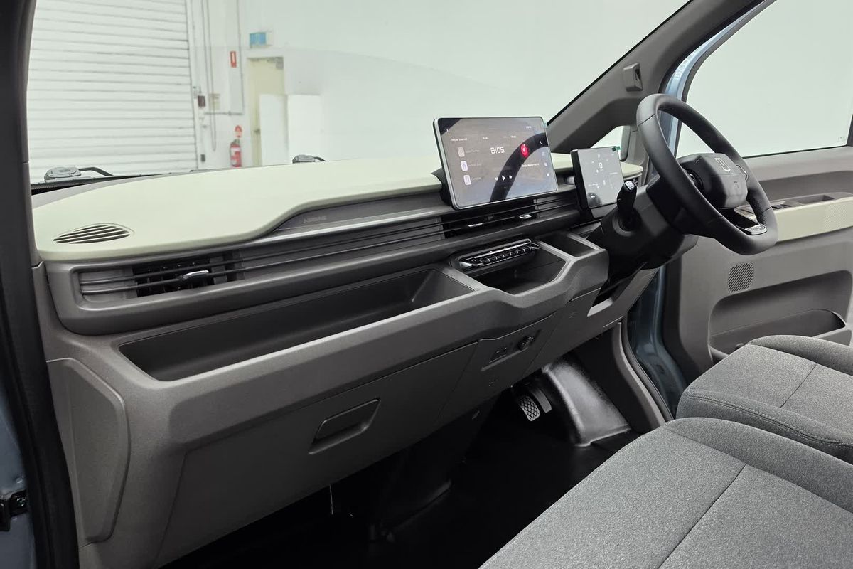 2026 Farizon V7E Extended Range Low Roof
