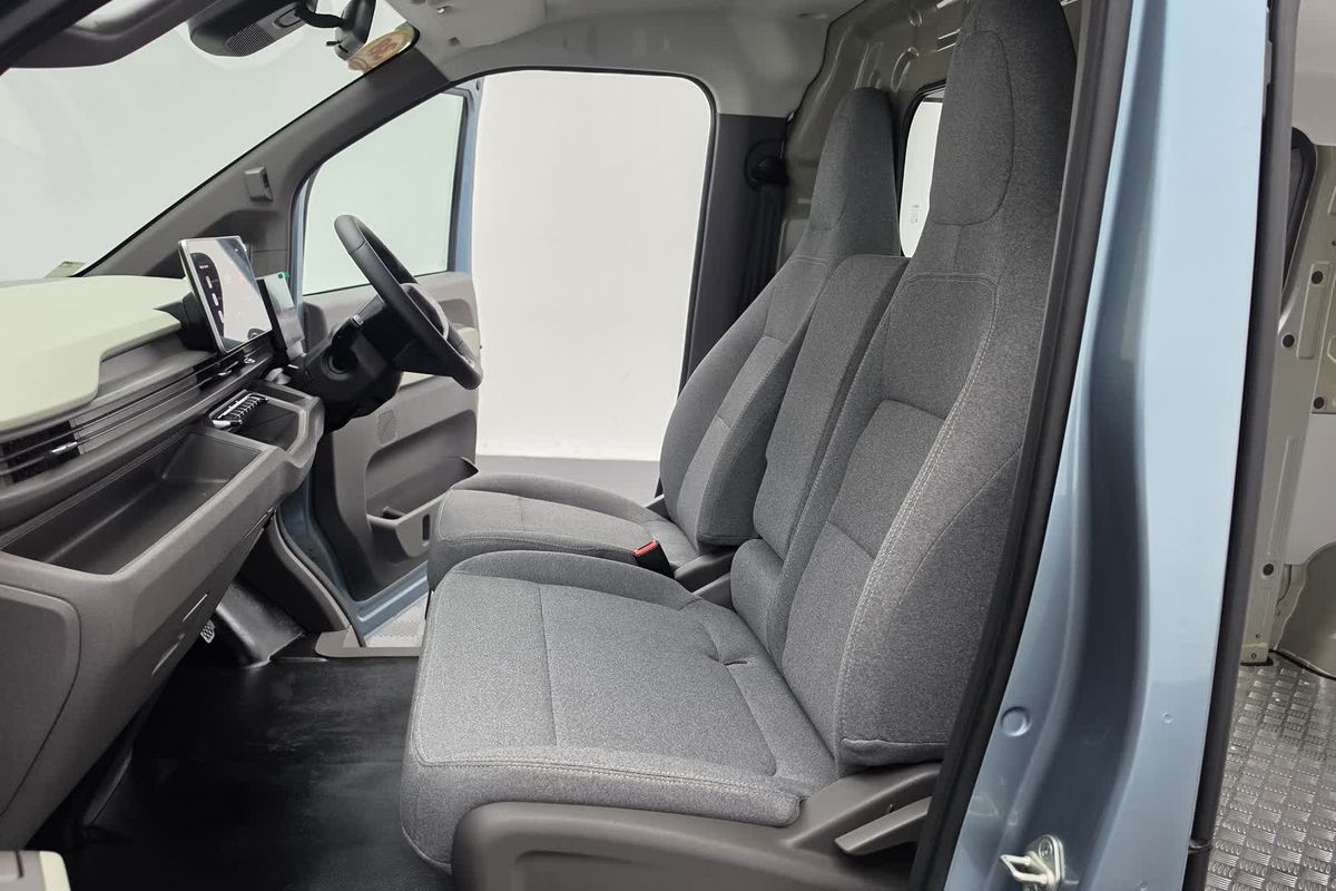 2026 Farizon V7E Extended Range Low Roof