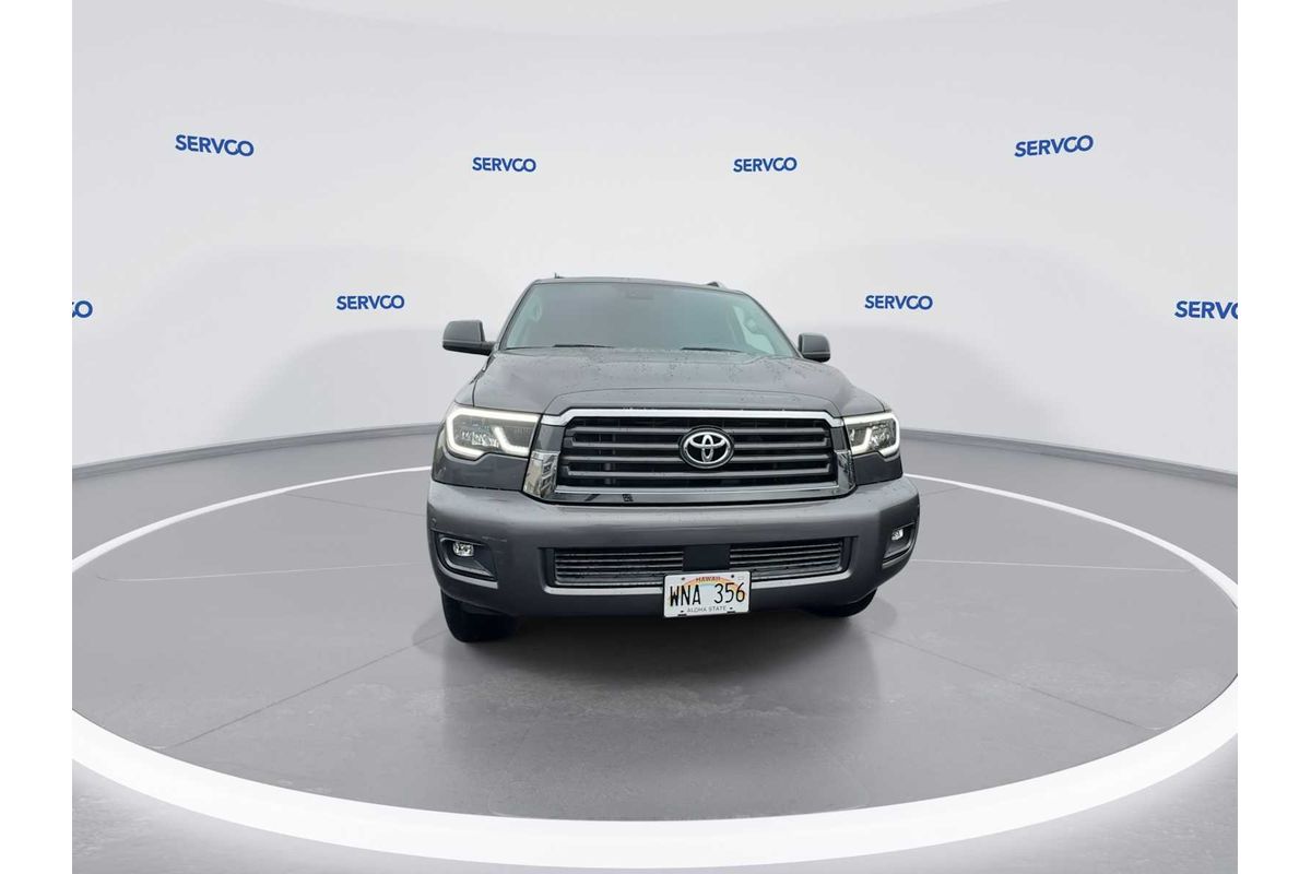 2022 Toyota Sequoia SR5