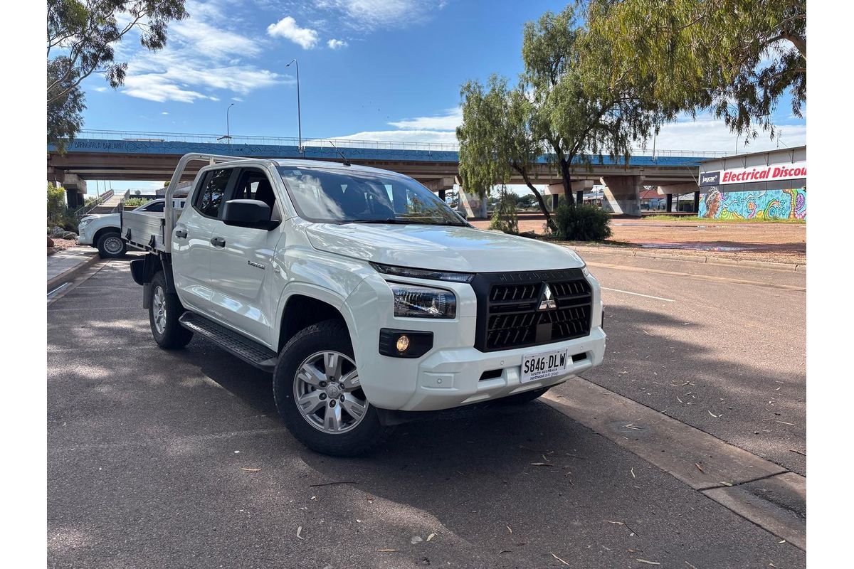 2025 Mitsubishi Triton GLX+ MV 4X4