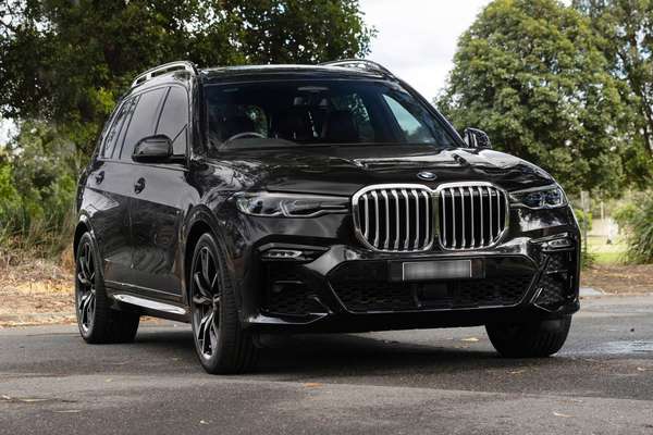 2022 BMW X7 xDrive30d G07