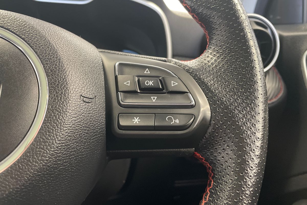 2021 MG ZST