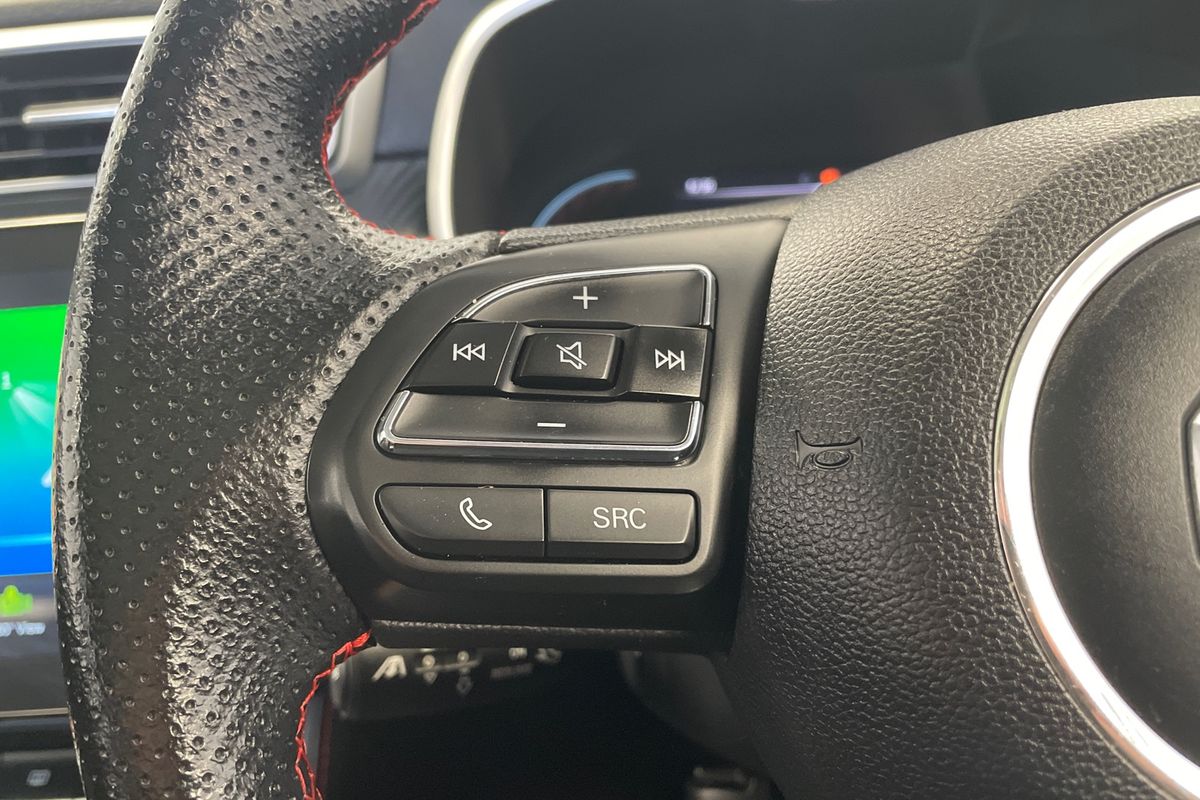 2021 MG ZST