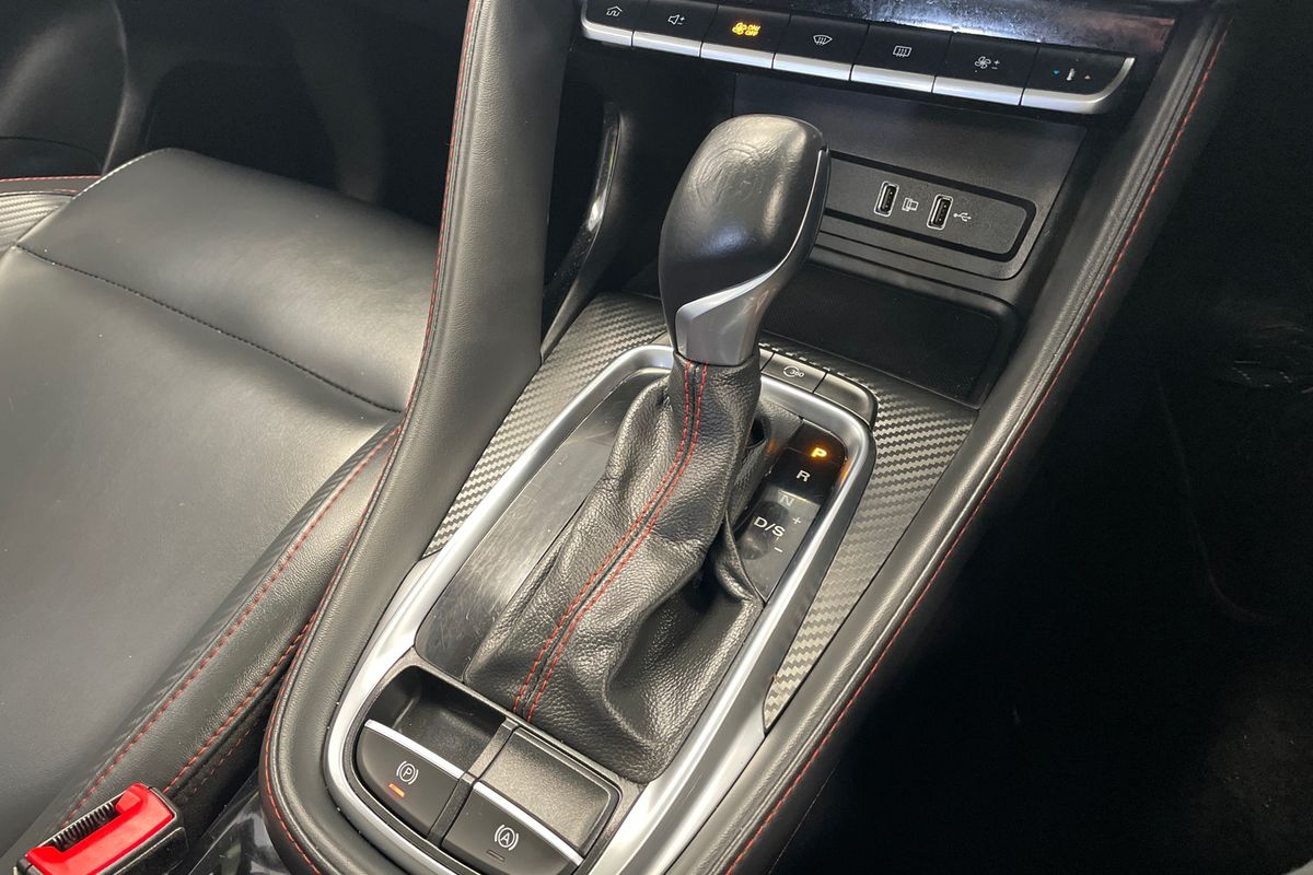 2021 MG ZST