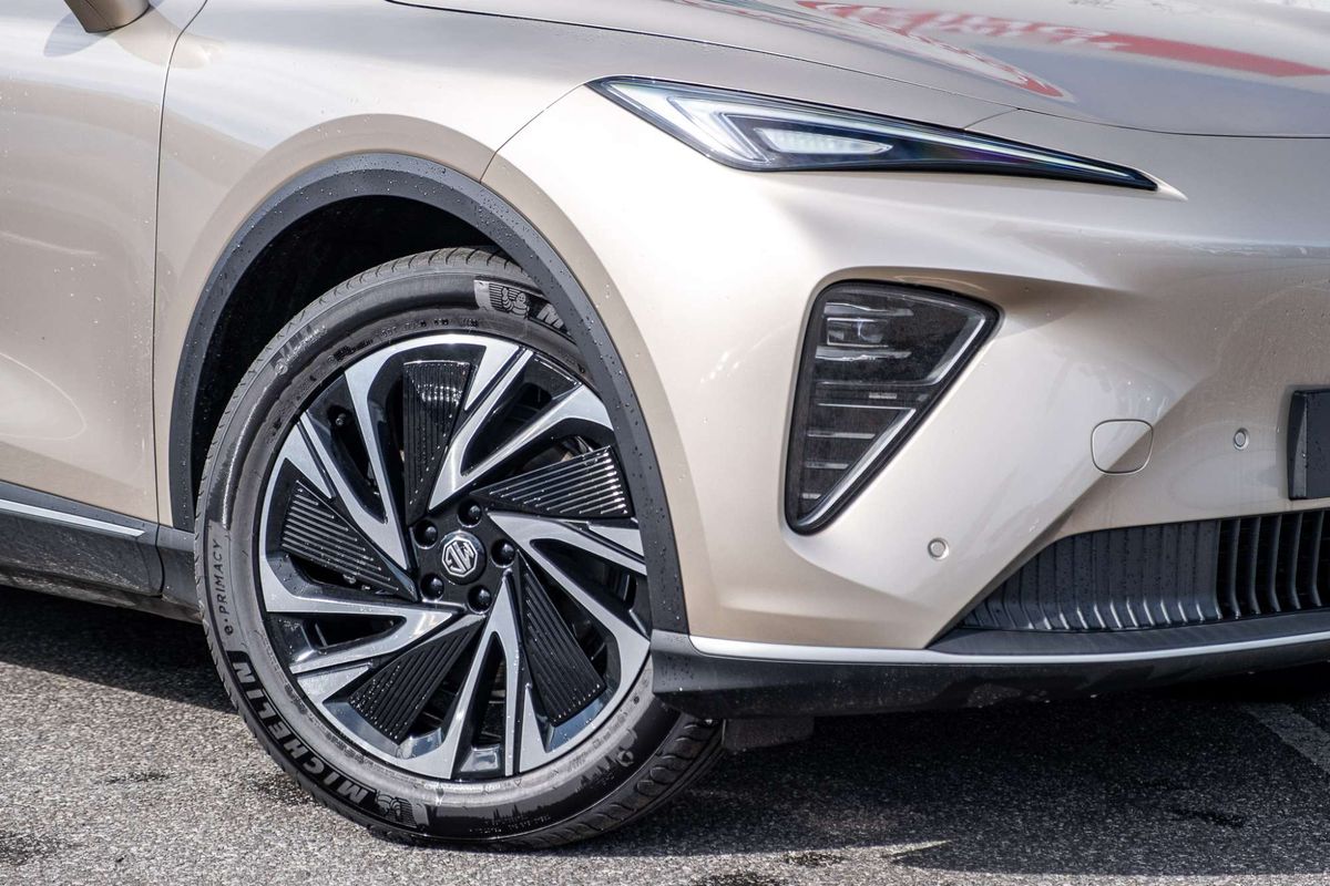 2026 MG MGS6 EV Essence IS3E