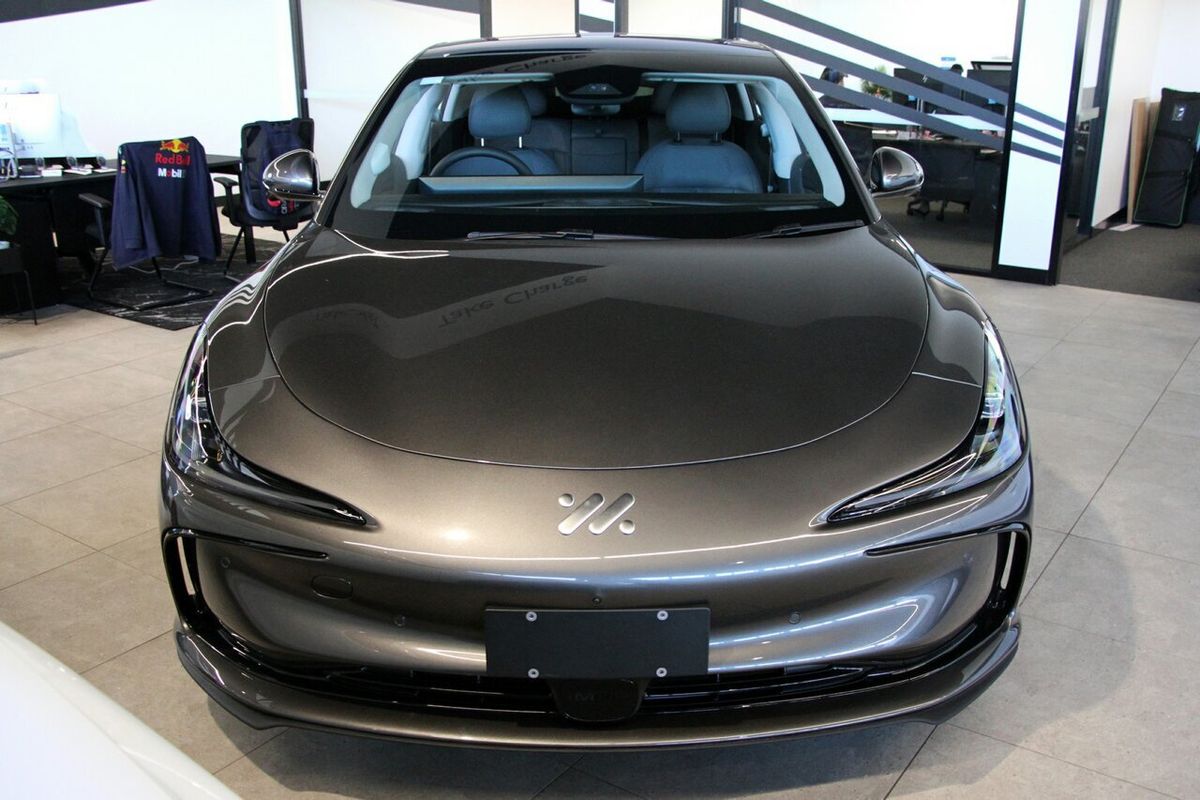 2026 MG IM5 Performance P12L