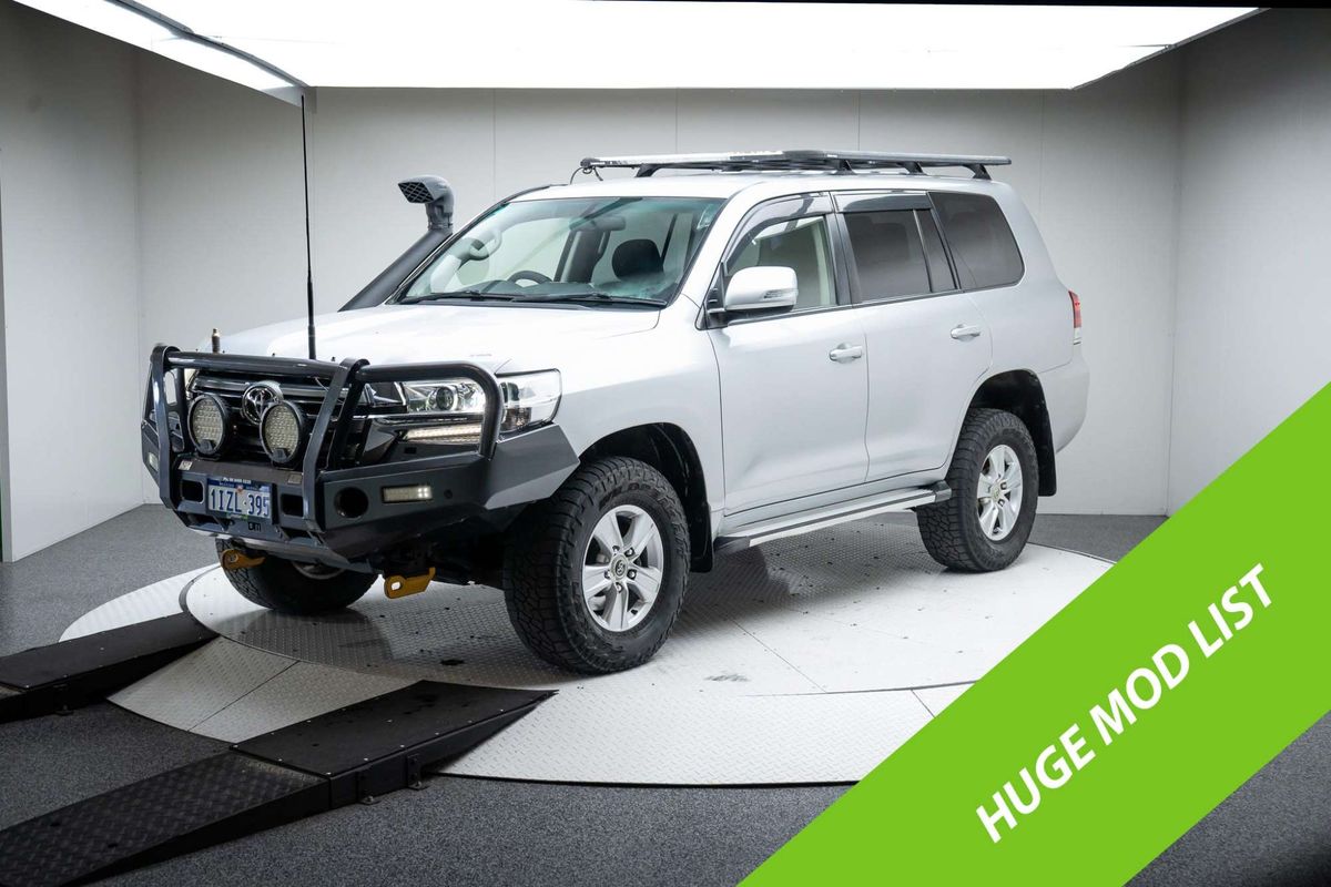 2017 Toyota Landcruiser GXL VDJ200R