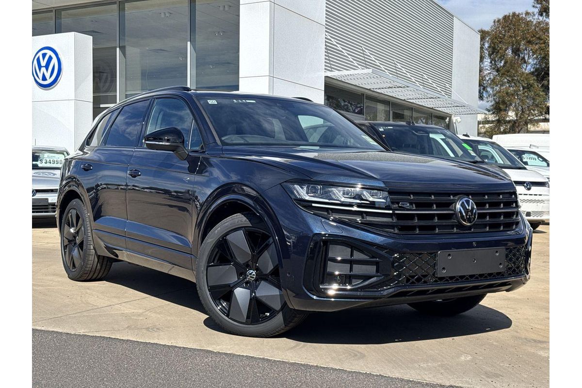 2026 Volkswagen Touareg 210TDI Wolfsburg Edition RC