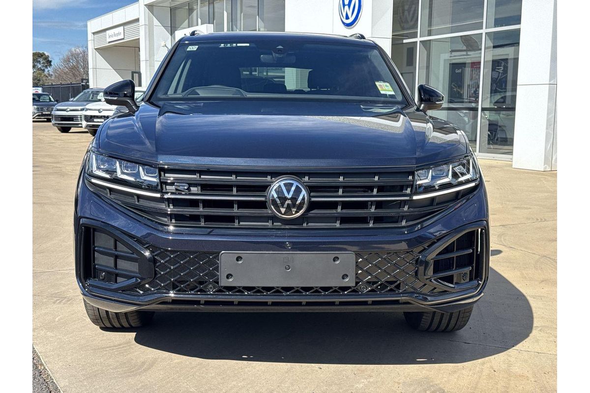 2026 Volkswagen Touareg 210TDI Wolfsburg Edition RC