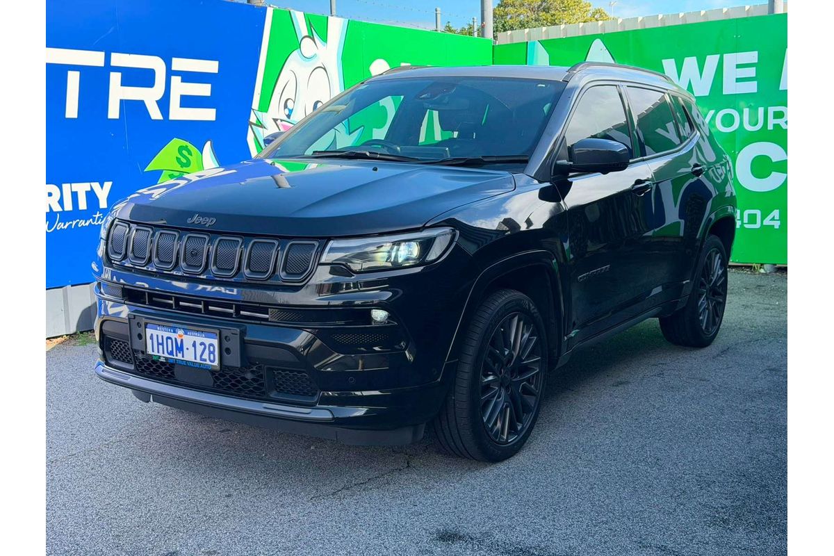 2022 Jeep Compass S-Limited M6