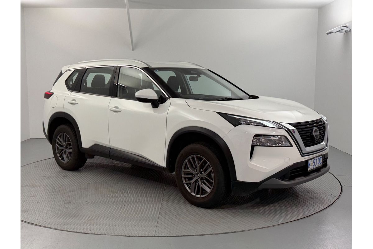 2024 Nissan X-TRAIL ST T33