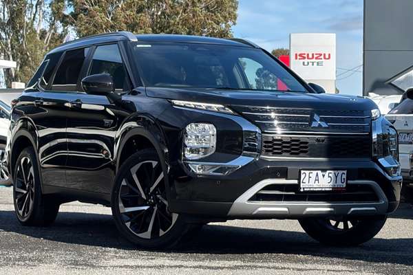 2025 Mitsubishi Outlander PHEV Aspire ZM