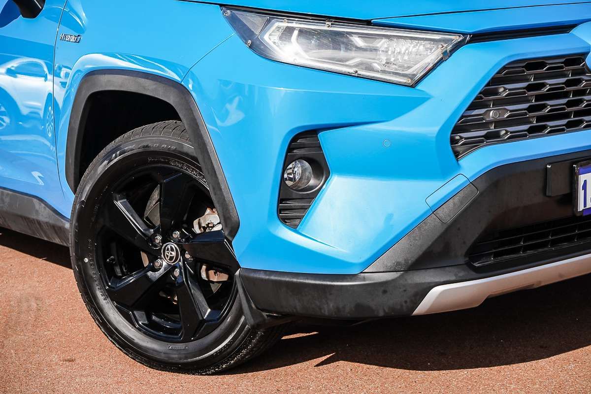 2020 Toyota RAV4 Cruiser AXAH54R