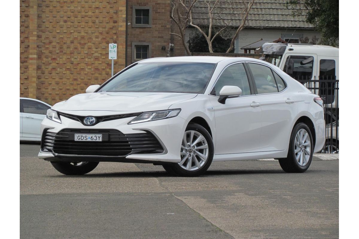 2022 Toyota Camry Ascent AXVH70R