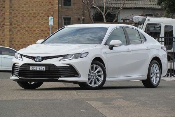 2022 Toyota Camry Ascent AXVH70R