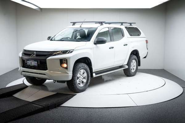 2019 Mitsubishi Triton GLX+ MR 4X4