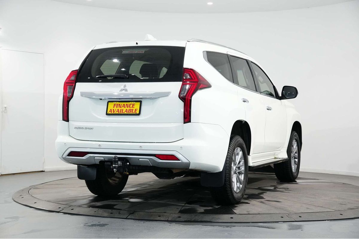 2022 Mitsubishi Pajero Sport GLX QF