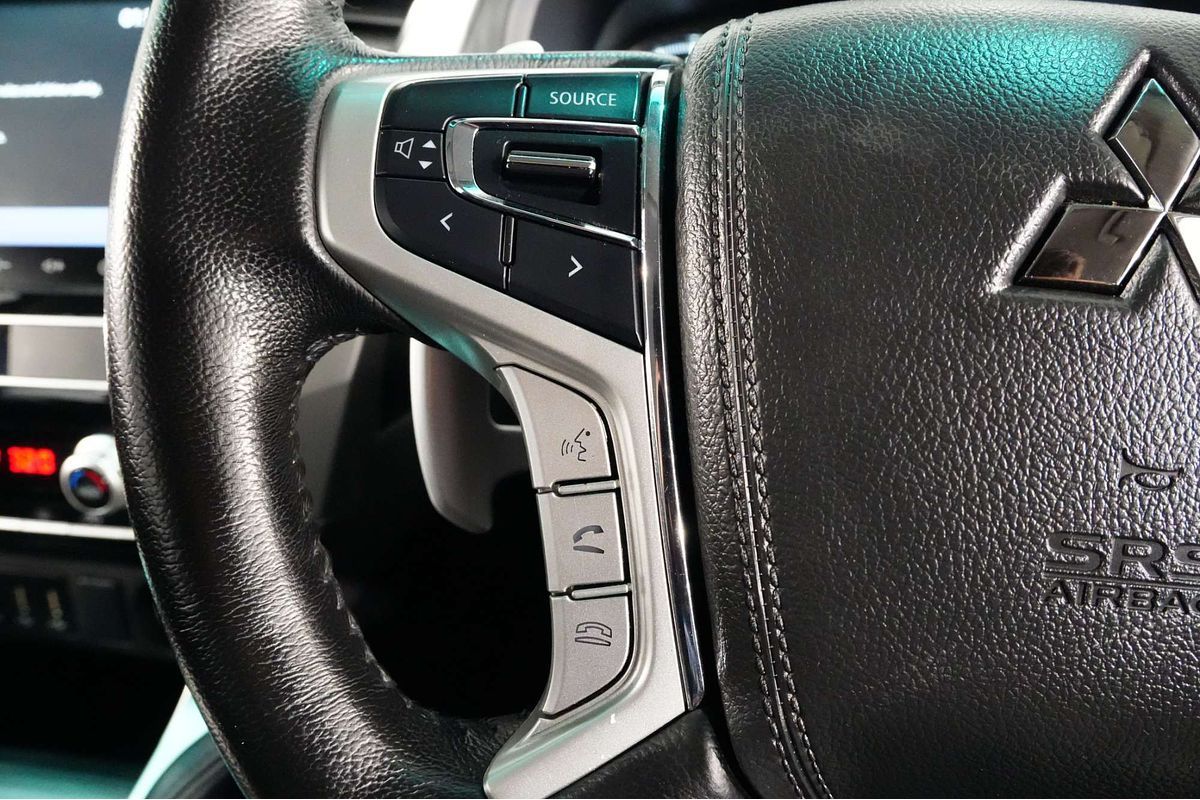 2022 Mitsubishi Pajero Sport GLX QF