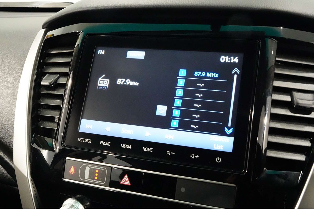 2022 Mitsubishi Pajero Sport GLX QF