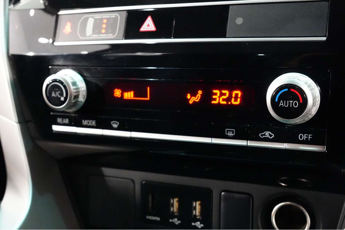 2022 Mitsubishi Pajero Sport GLX QF