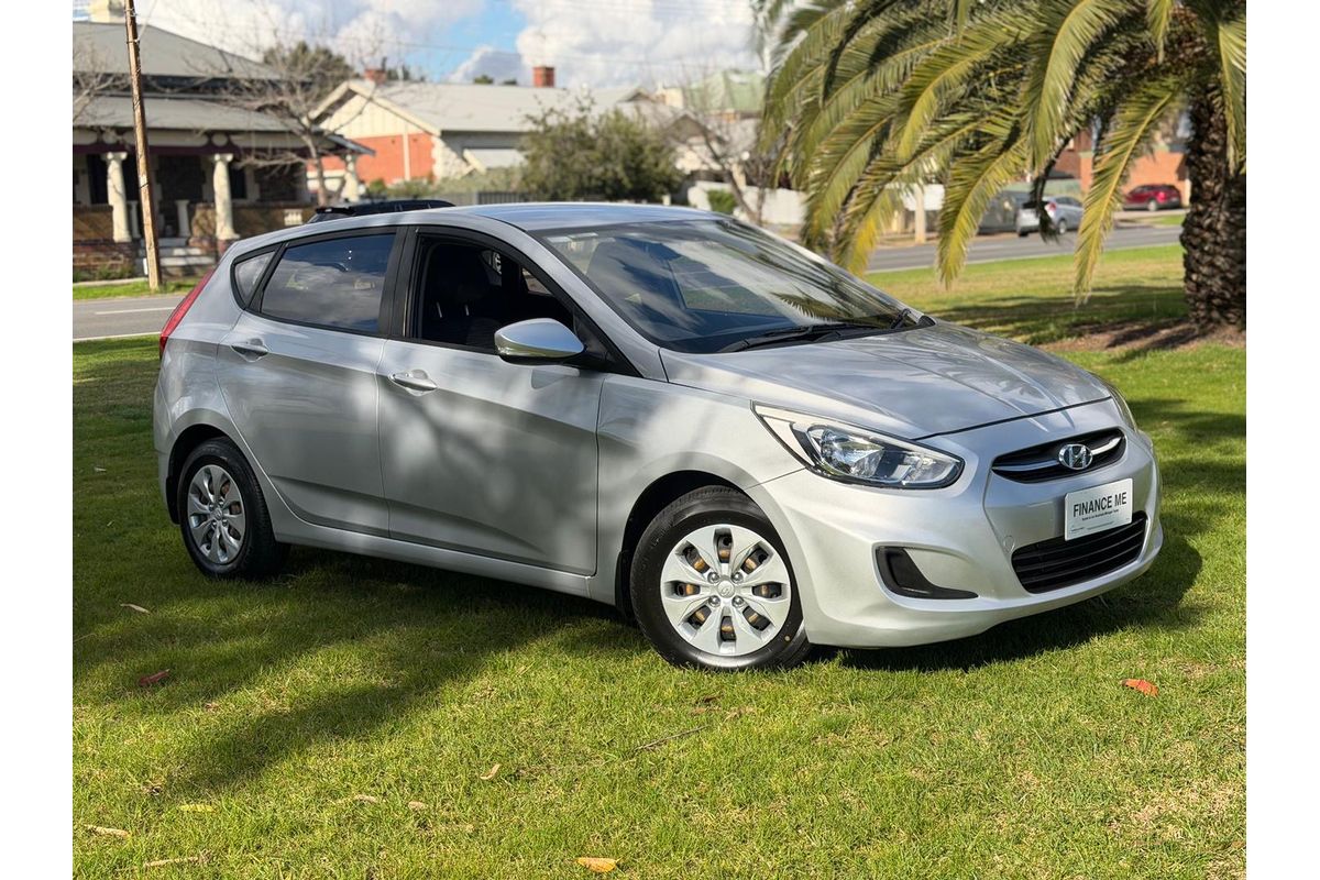 2016 Hyundai Accent Active RB3
