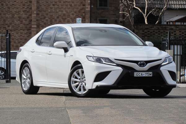 2020 Toyota Camry Ascent Sport AXVH71R