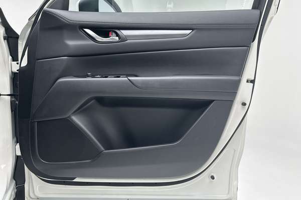 2020 Mazda CX-5 Touring KF Series thumb-18