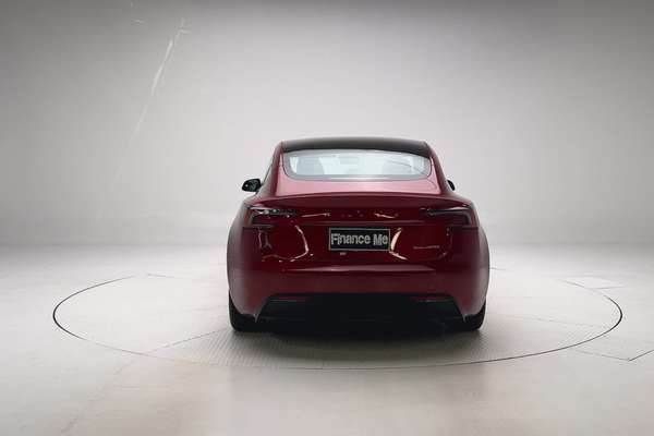 2024 Tesla Model 3 Long Range thumb-6