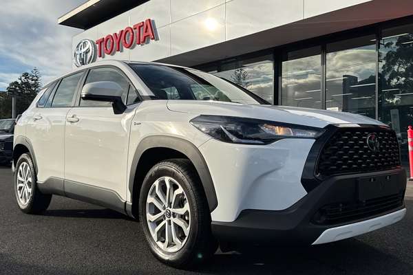 2025 Toyota Corolla Cross GX MXGH10R
