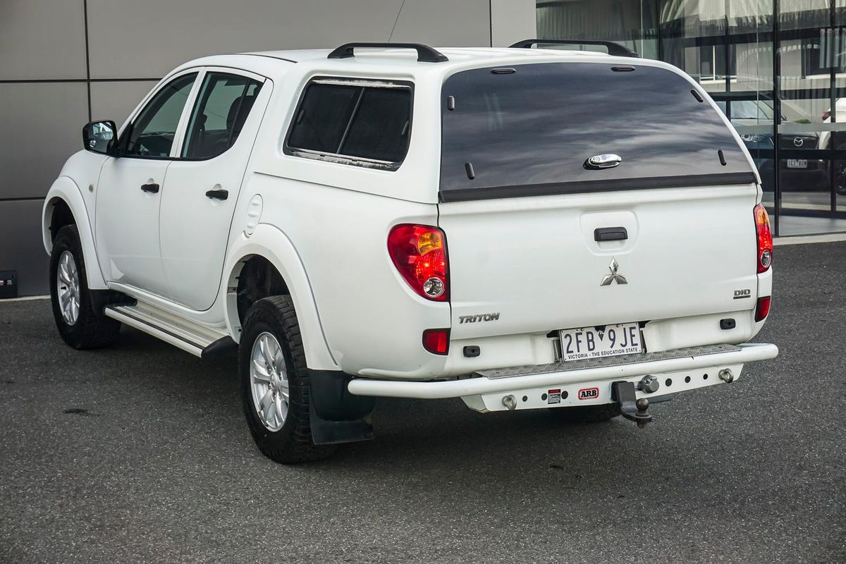 2013 Mitsubishi Triton GLX MN 4X4