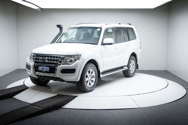 2016 Mitsubishi Pajero GLX NX