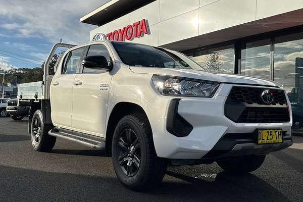 2024 Toyota Hilux SR GUN126R 4X4