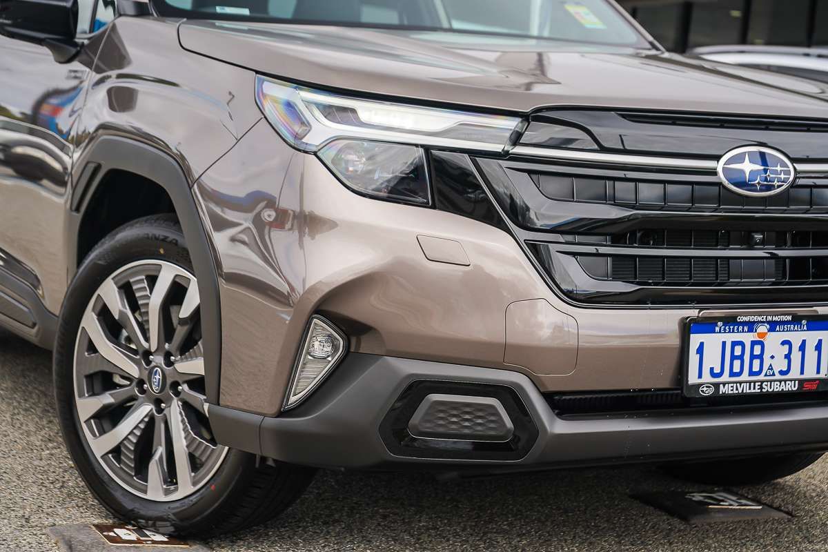 2026 Subaru Forester Hybrid Touring S6