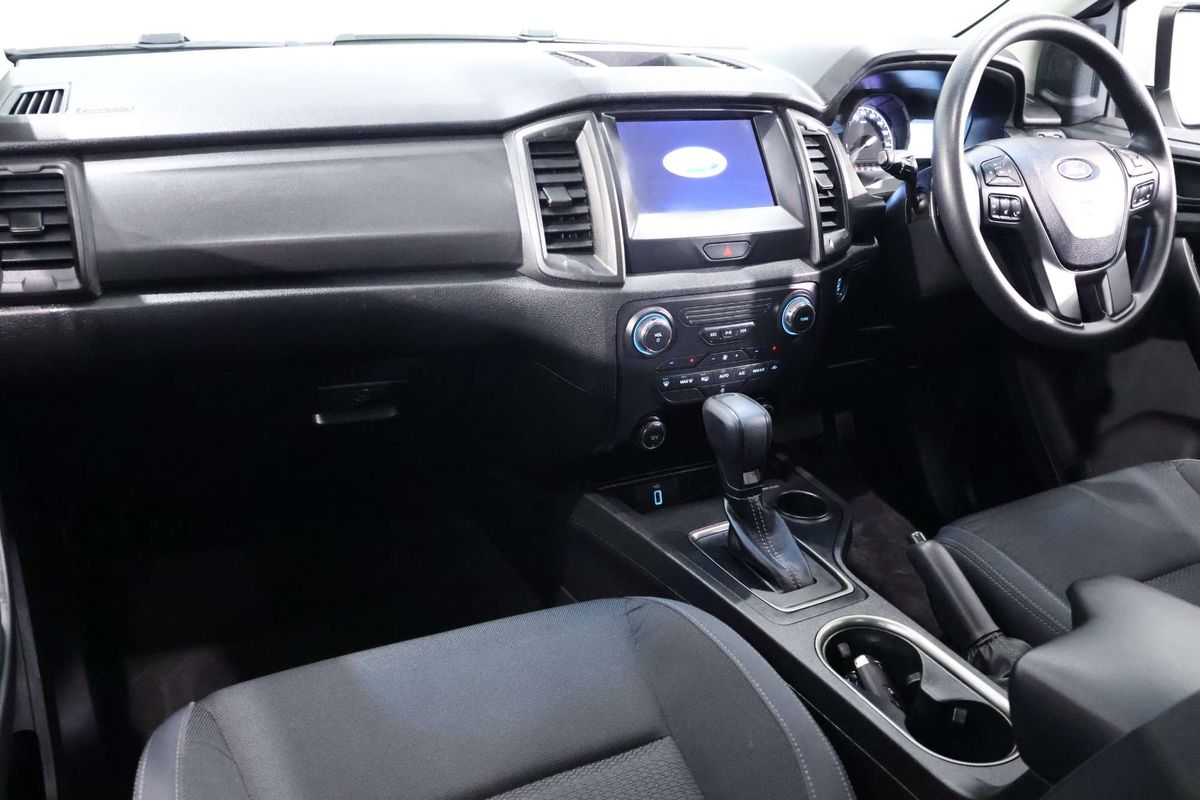 2021 Ford Everest Ambiente UA II 3.2L